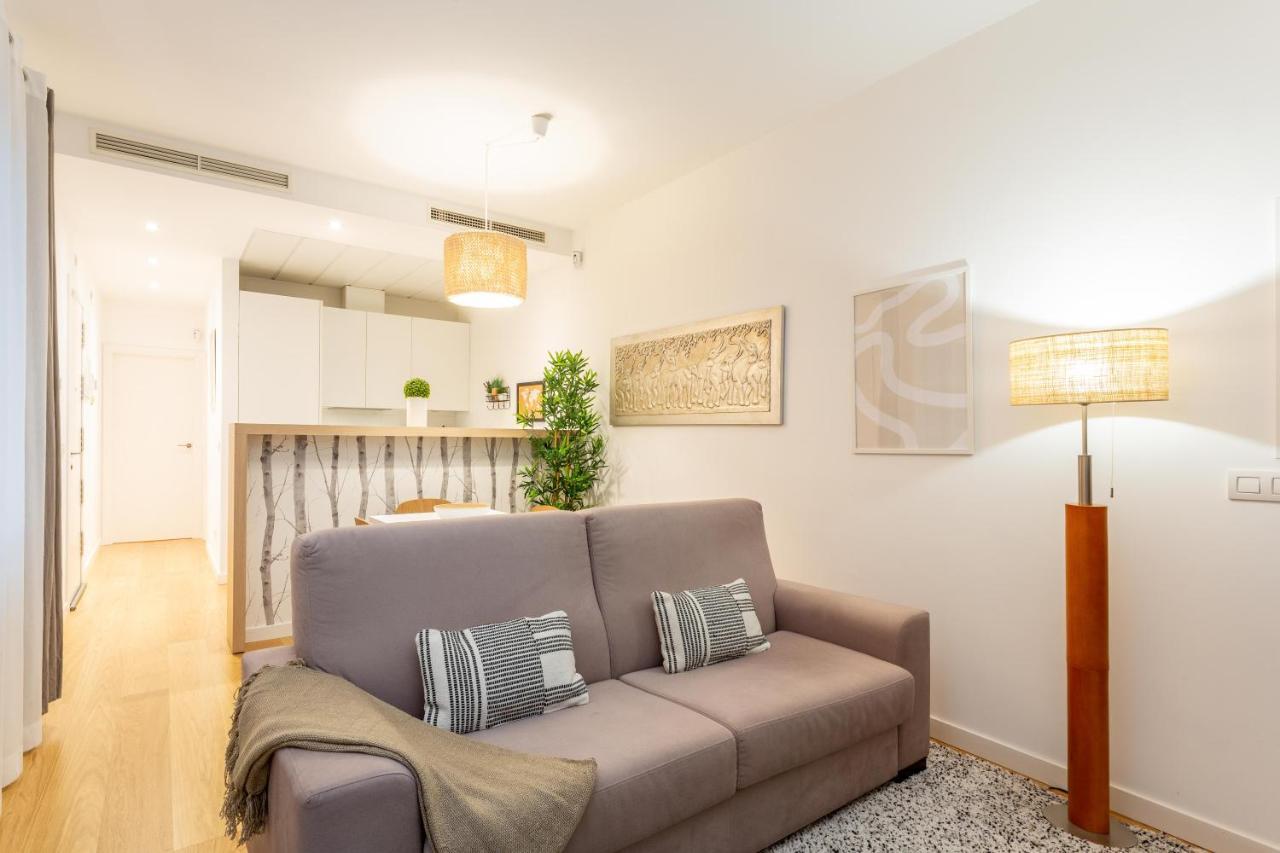 Mit House Ayala En * Madrid