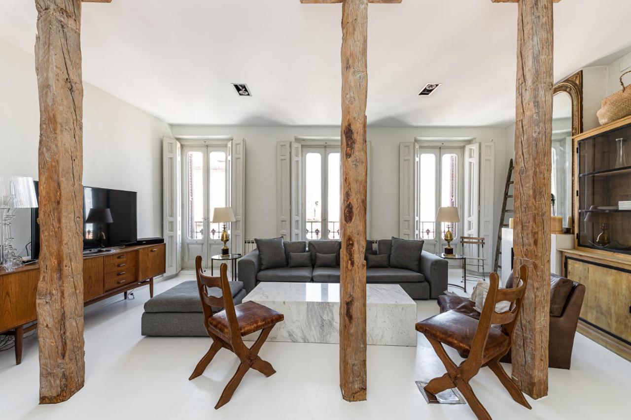 Bnbholder Refined Duplex Malasana Apartment