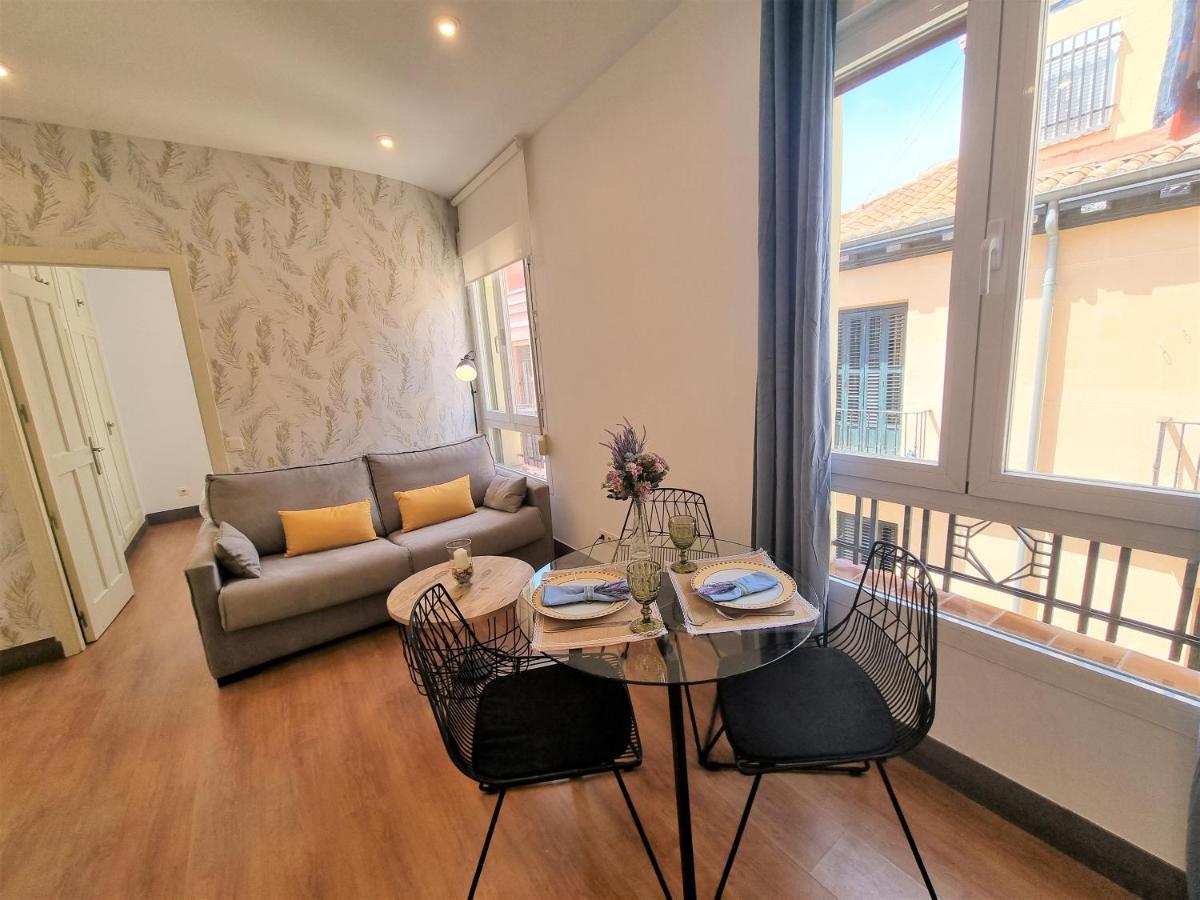 Apartment Molina - La Latina