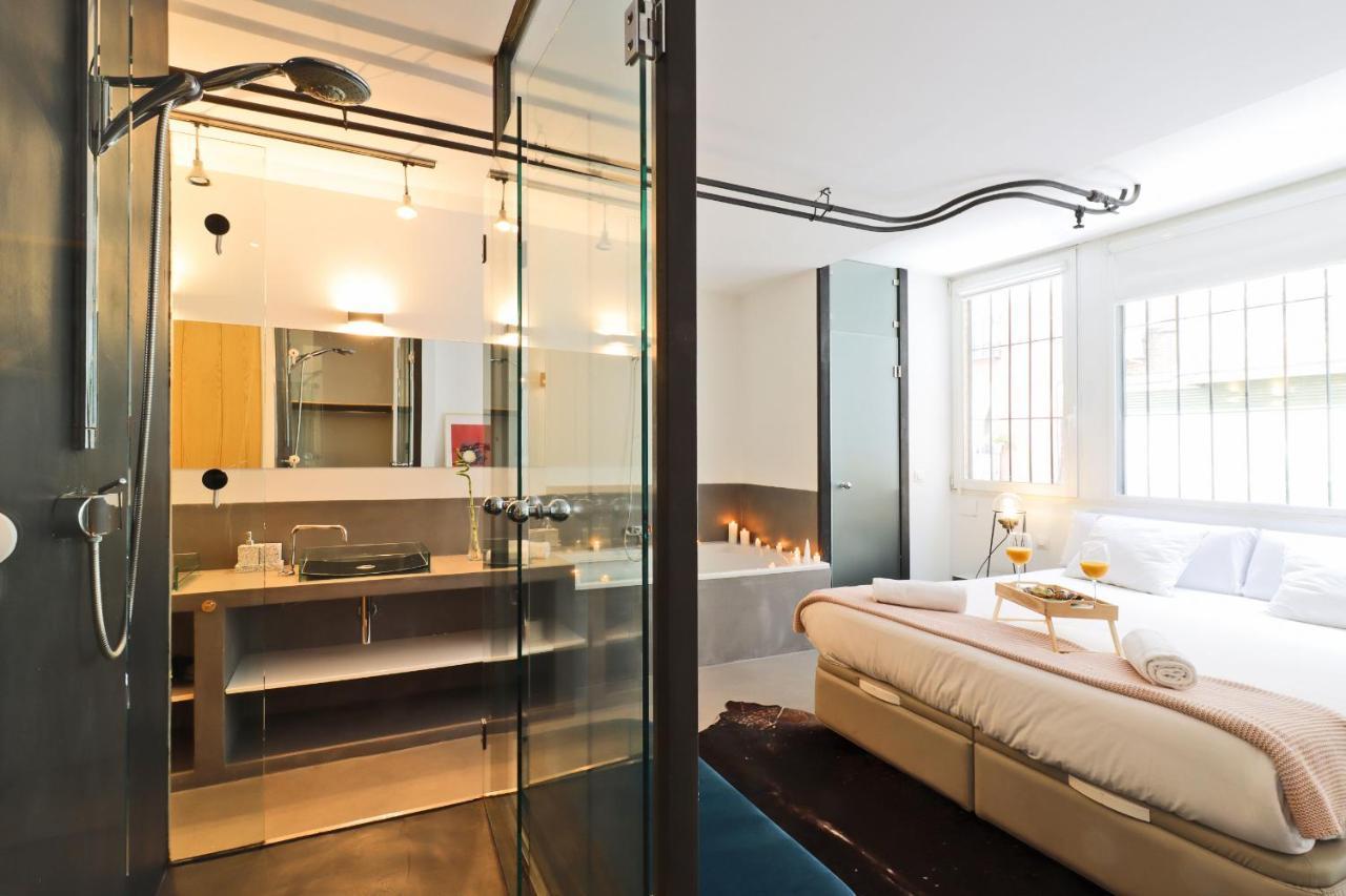 Loft Jacuzzi Palace By Madflats Collection Apartment Madrid