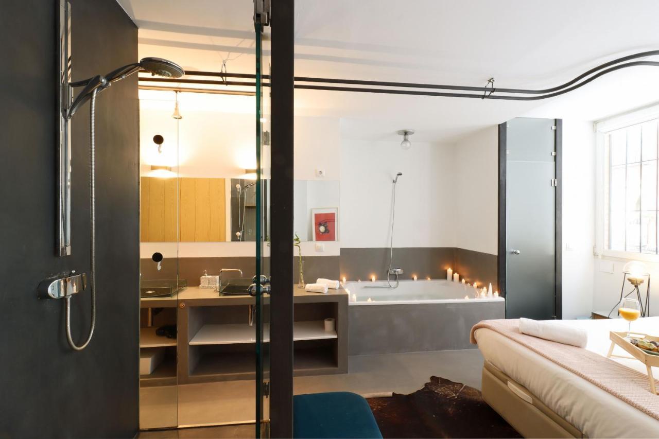Loft Jacuzzi Palace By Madflats Collection