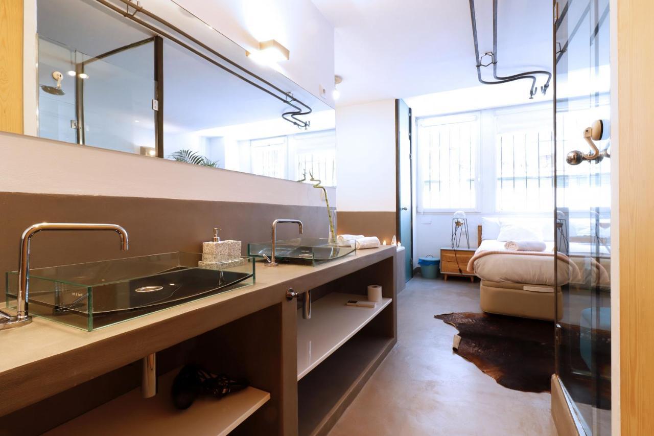 Loft Jacuzzi Palace By Madflats Collection