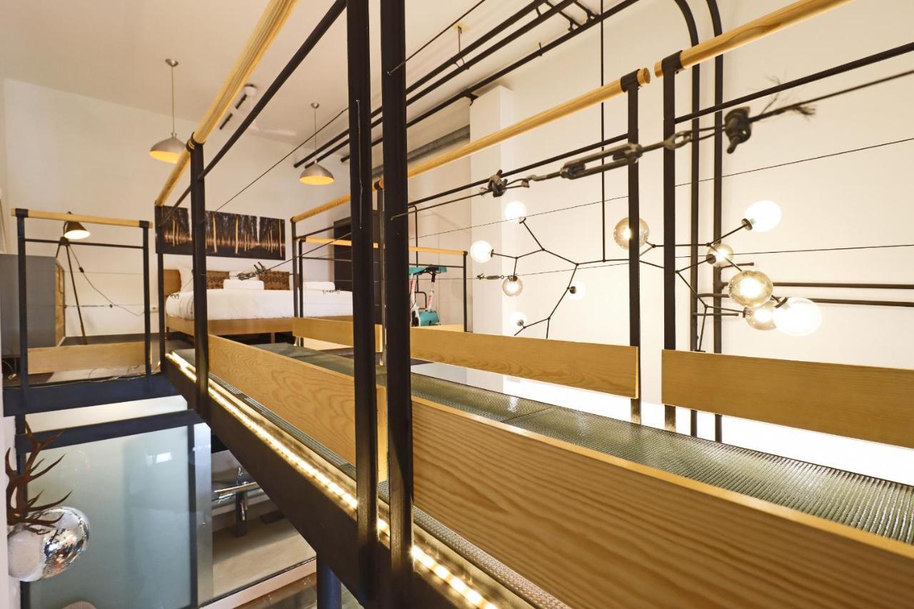 Apartment Loft Jacuzzi Palace By Madflats Collection Madrid