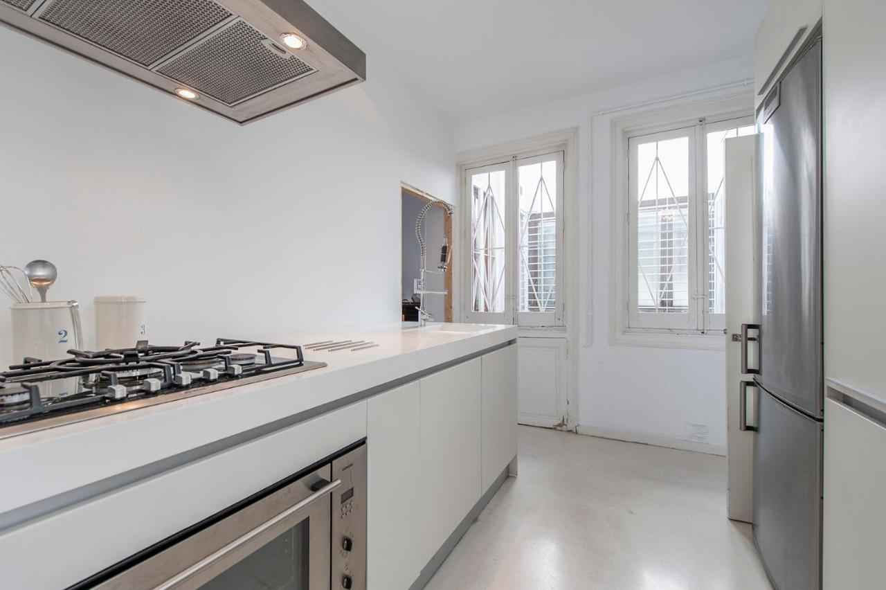 Bnbholder Refined Duplex Malasana Apartment