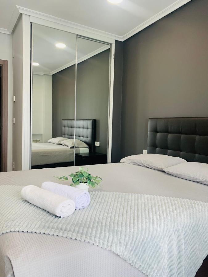 Deluxe, 4 Habitaciones, Parking Apartment Madrid