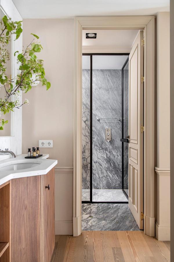 Apartment Ayala 63 - The Arc Collection *