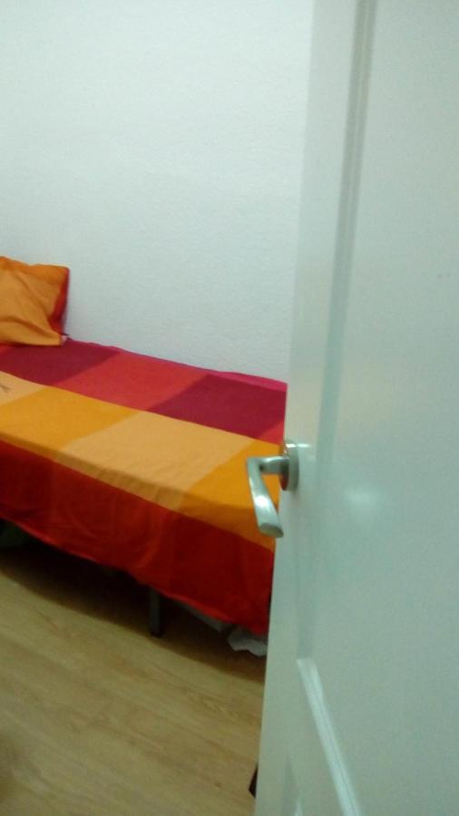 Lejlighed En Legazpi De 3 Pequenos *