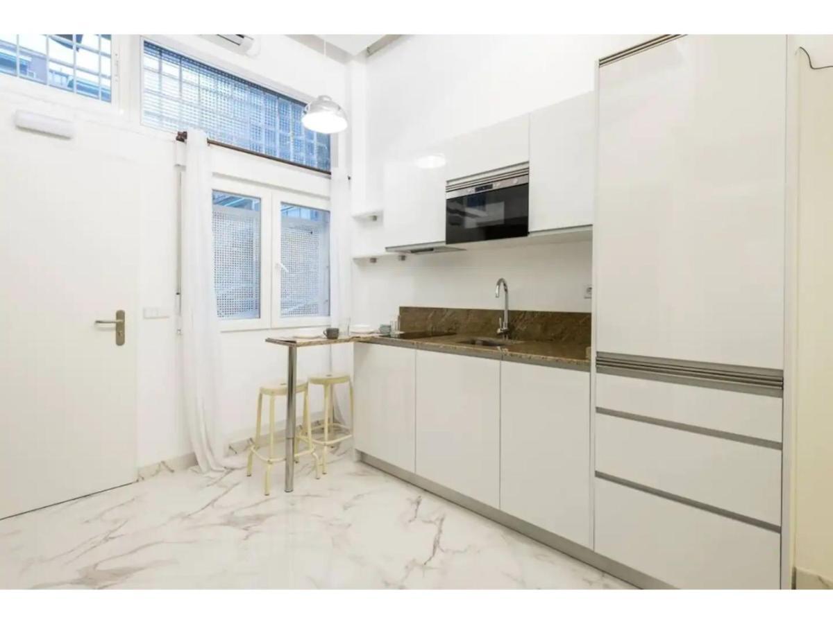 Little Cozy Loft Free Street Parking Wifi Barbadillo Bis Lejlighed *