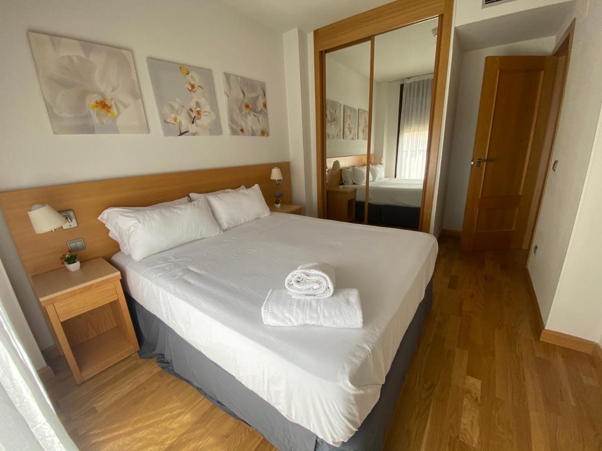Close To Airport, Ifema Apartment