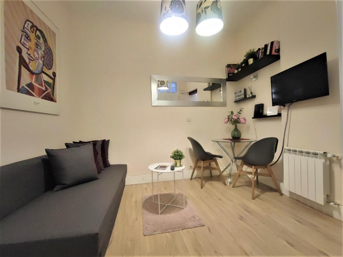Apartment En Calle Relatores Madrid