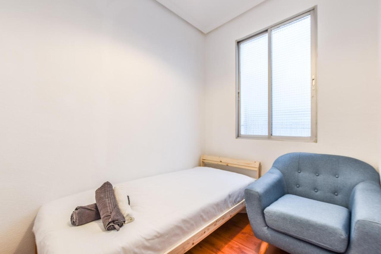Apartamento Espacioso En La Plaza De Lavapies Apartment