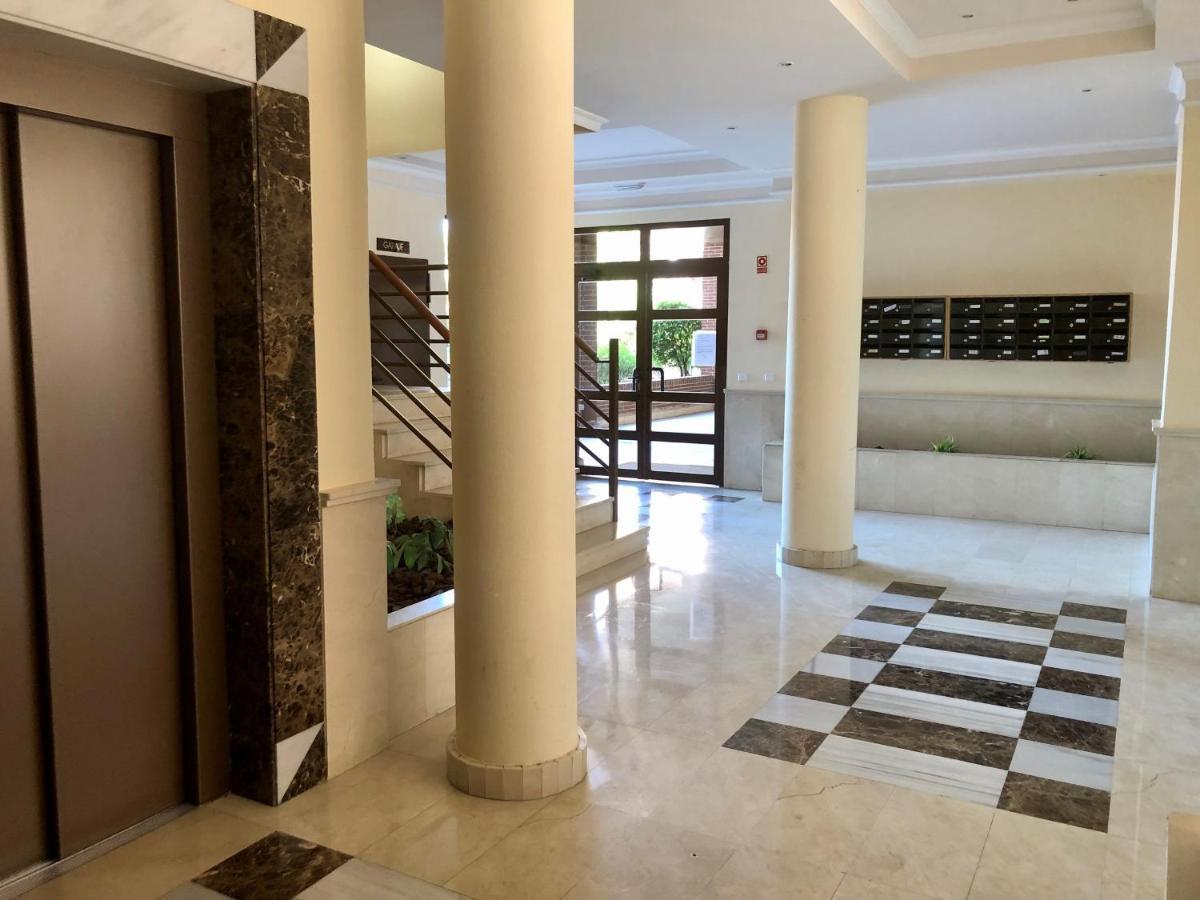 Wanda Ifema Con Parking Y Piscina Lejlighed