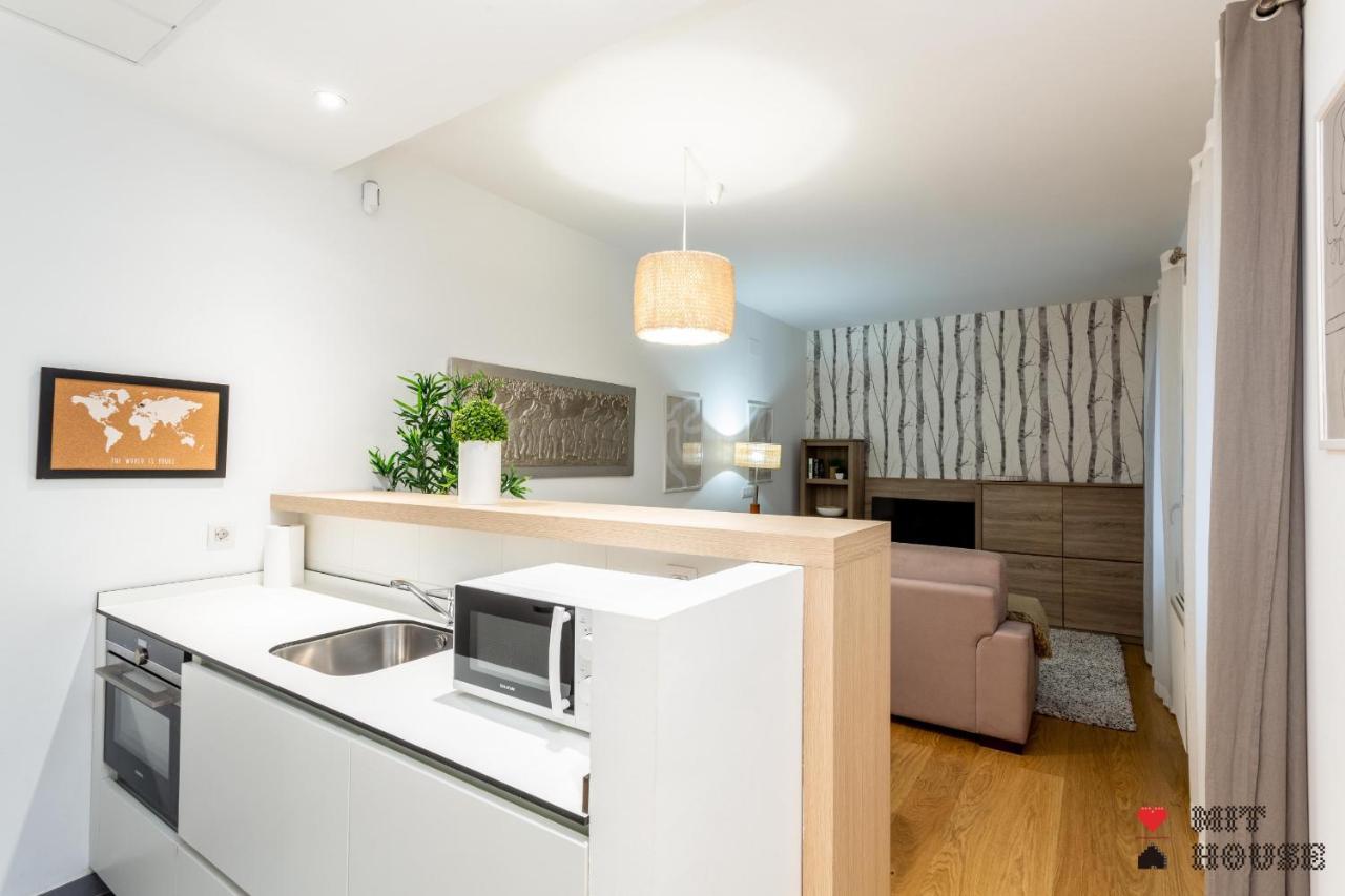 Mit House Ayala En * Madrid