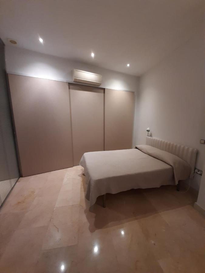 Estudio Con Parking Privado * Madrid
