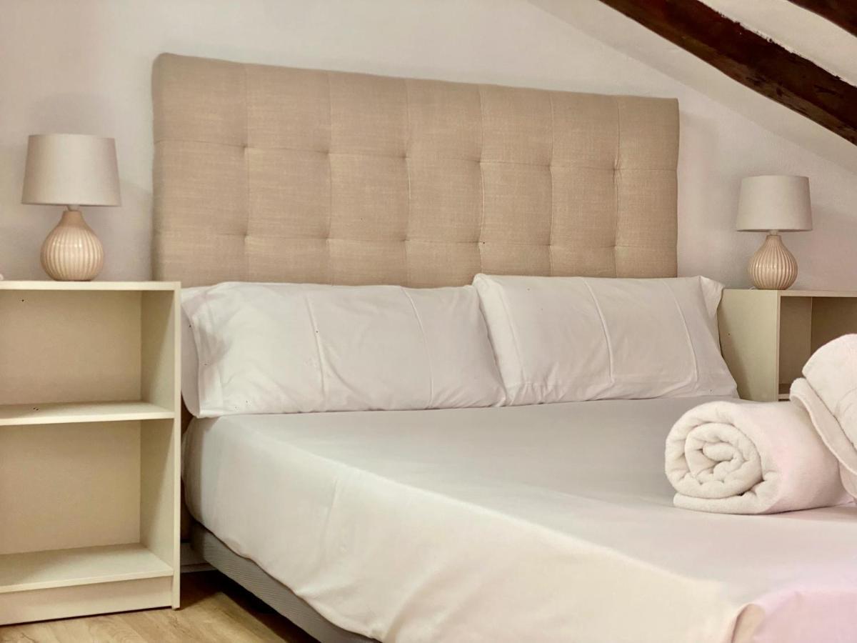 Apartment Malasana Attic - In The Center