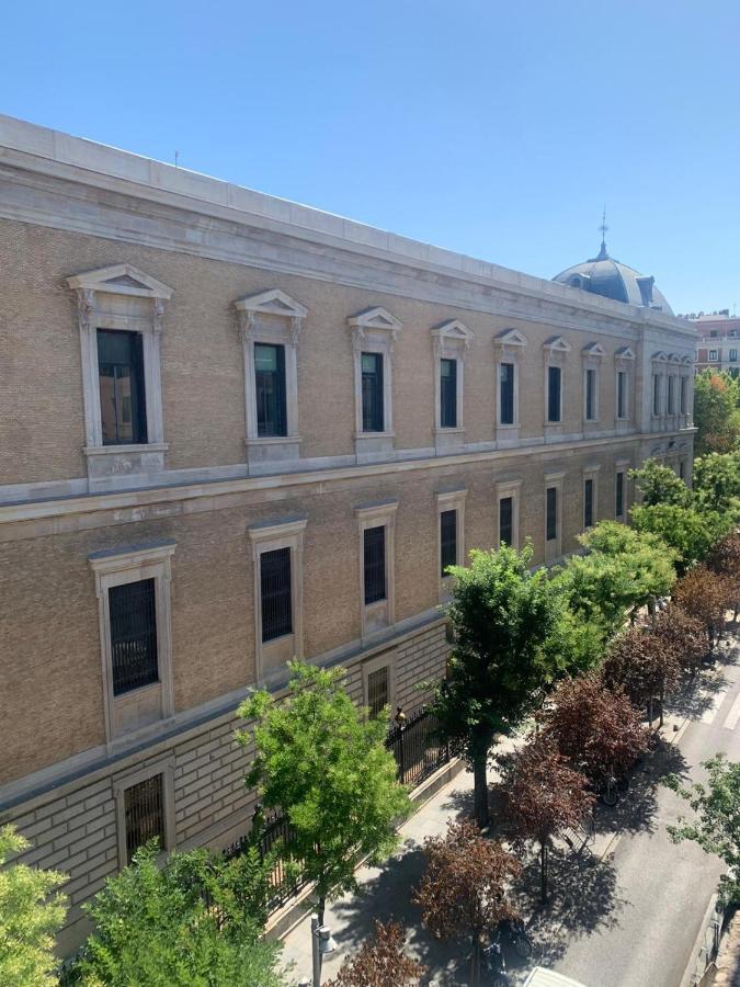Luxury Retiro Park & Prado Museum Apartamento Madri