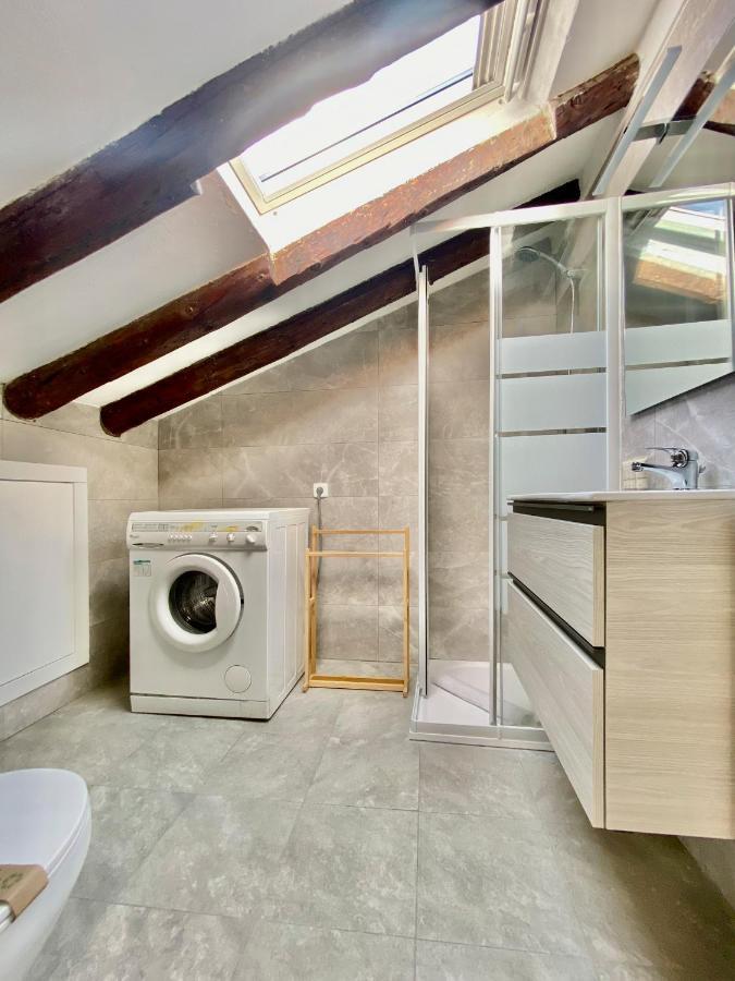 Malasana Attic - In The Center Madrid
