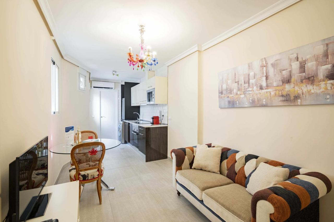 Apartment Cuidadosamente Decorado Junto Al Metro *