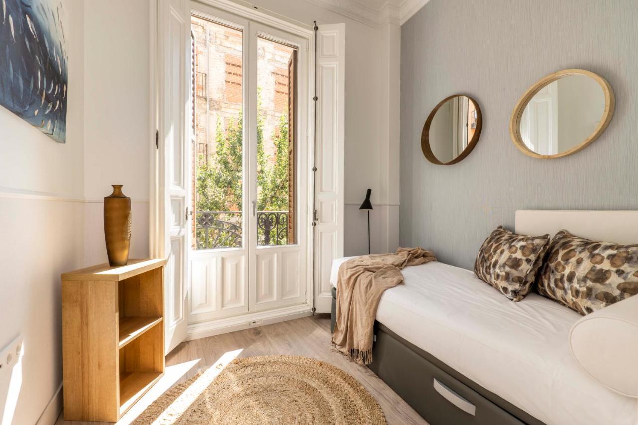 1915 Private Apartamento