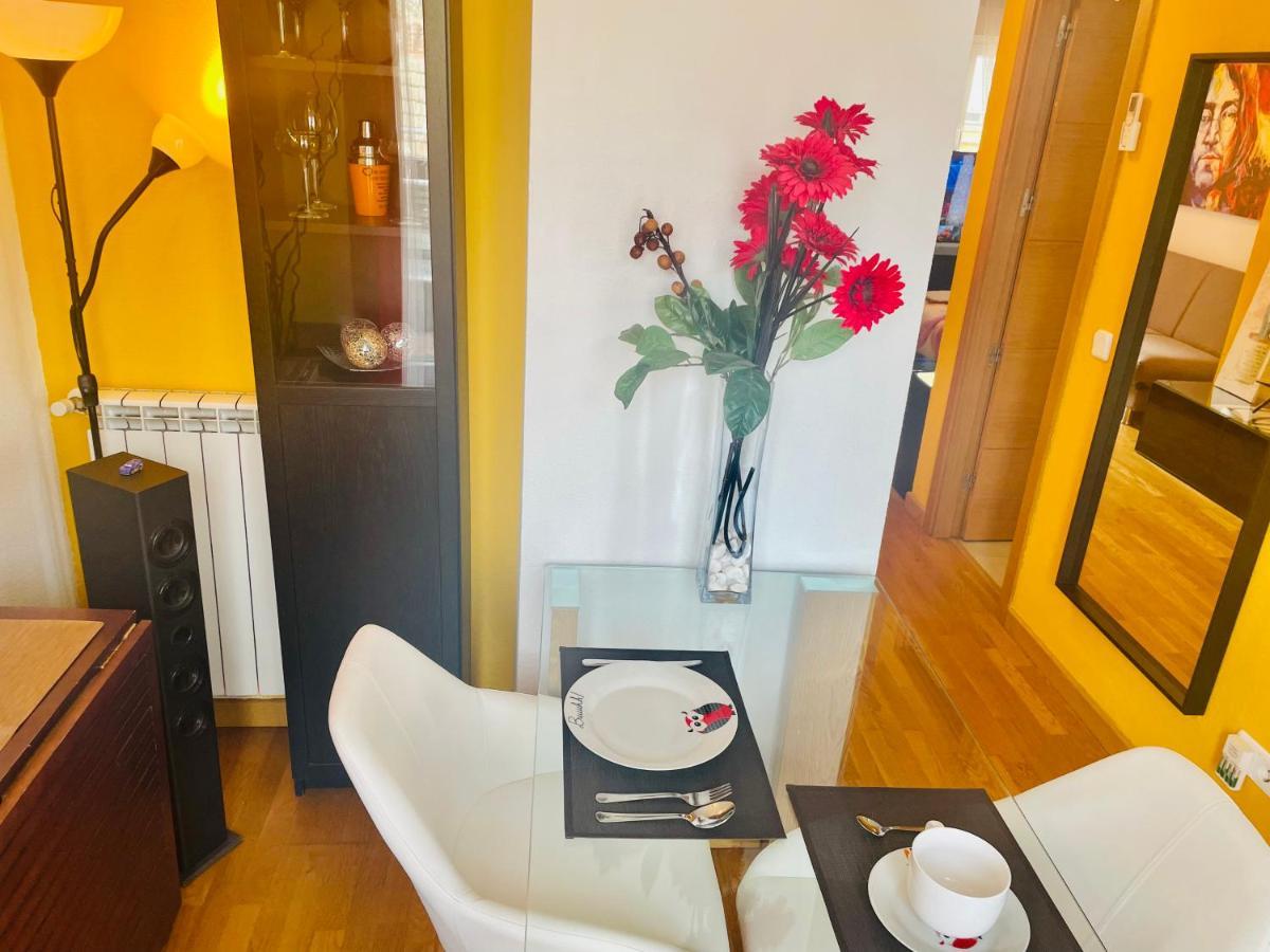 Atico Individual & Terraza, 6 Min En Metro Atocha Madrid