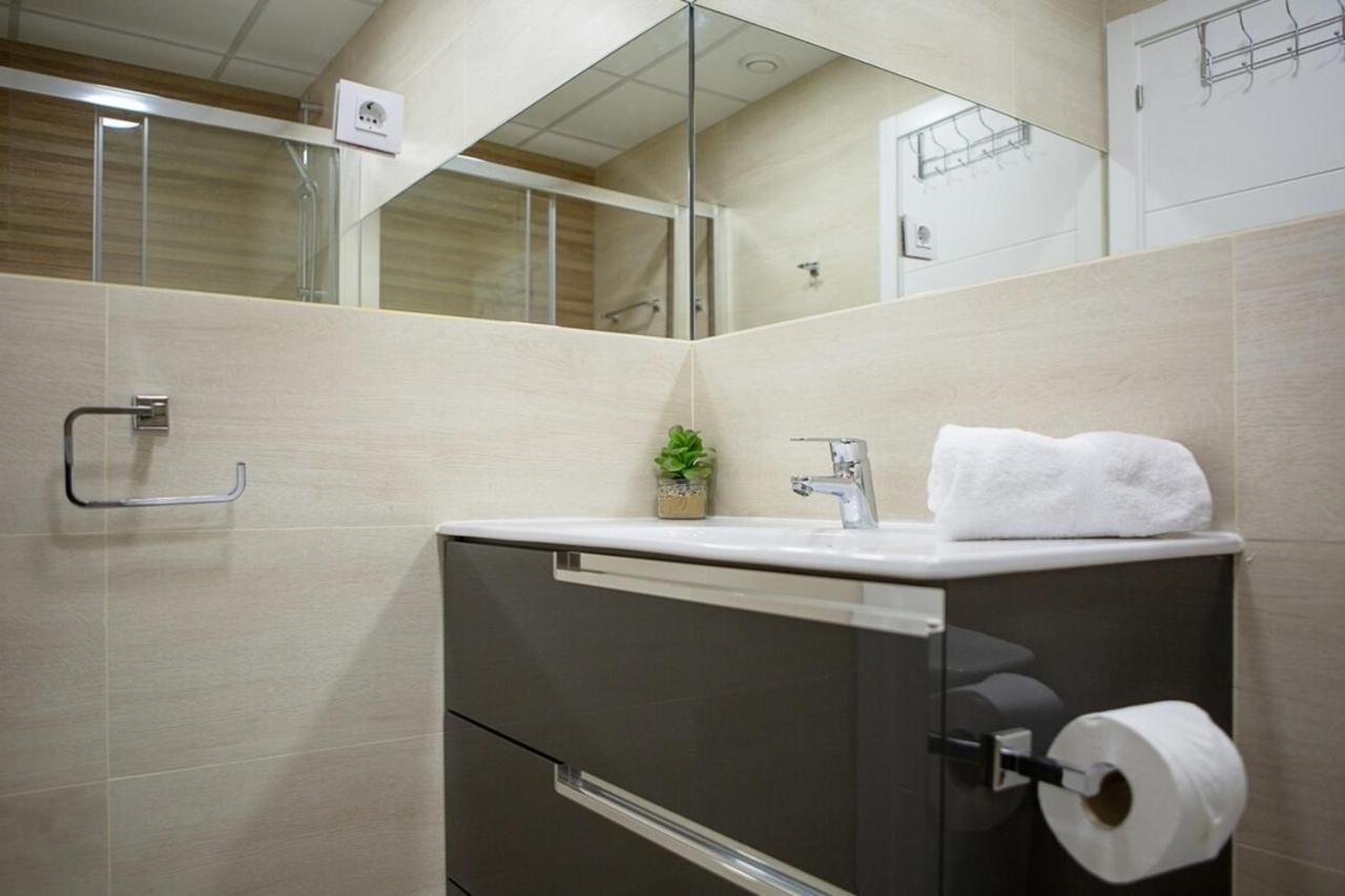 Apartment Elegant 3 Bedroom In La Latina *