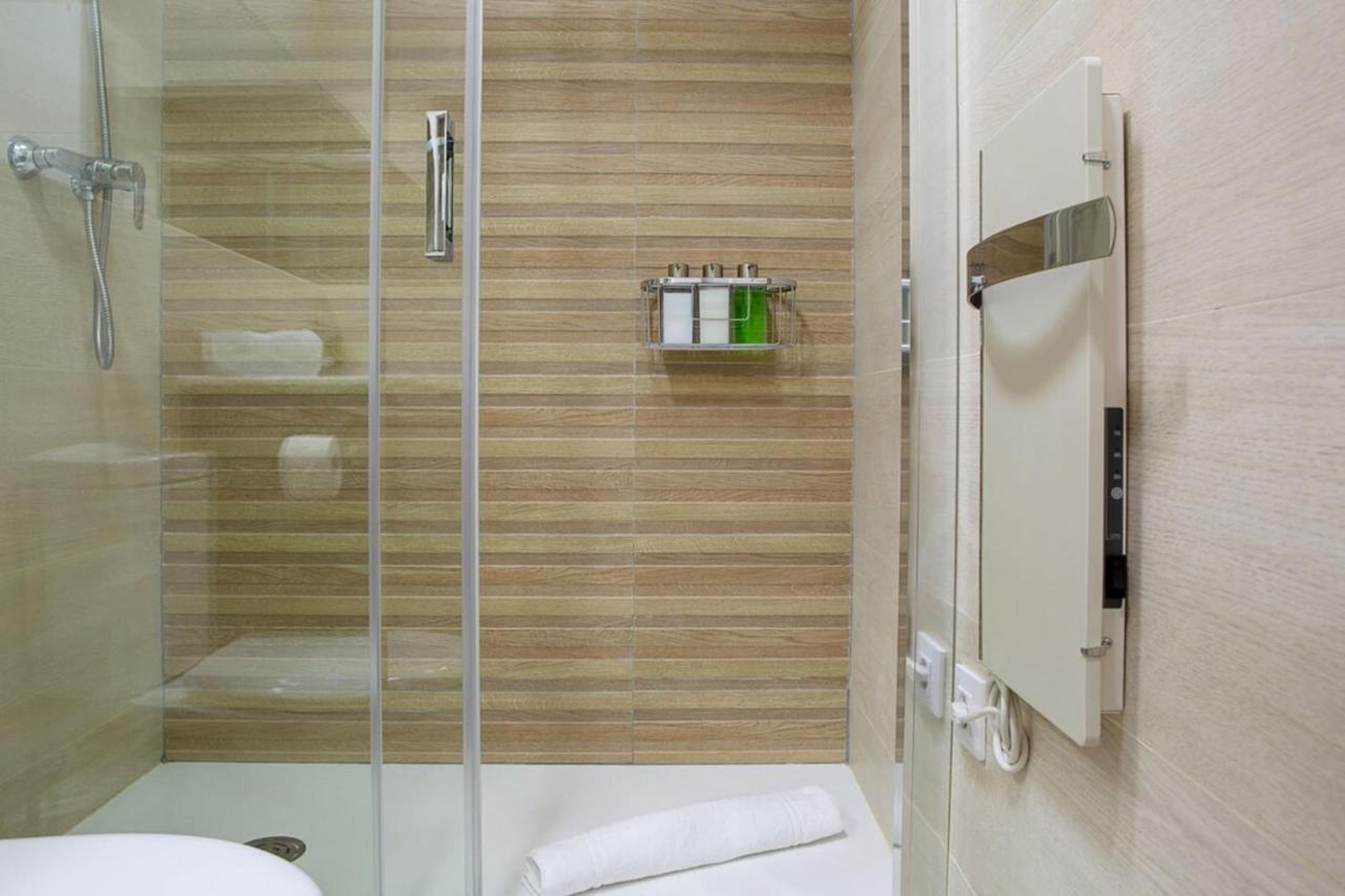 Elegant 3 Bedroom In La Latina *