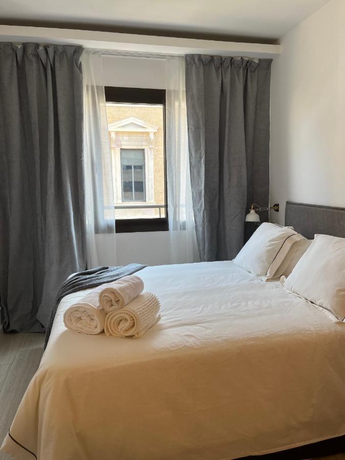 Luxury Retiro Park & Prado Museum Apartment Madrid