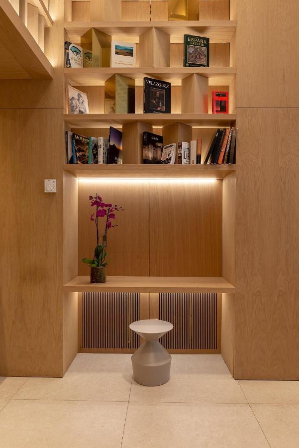 Luxury Retiro Park & Prado Museum Apartment Madrid