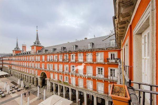 Plaza Mayor Calle Cava De San Miguel 15 Apartamento