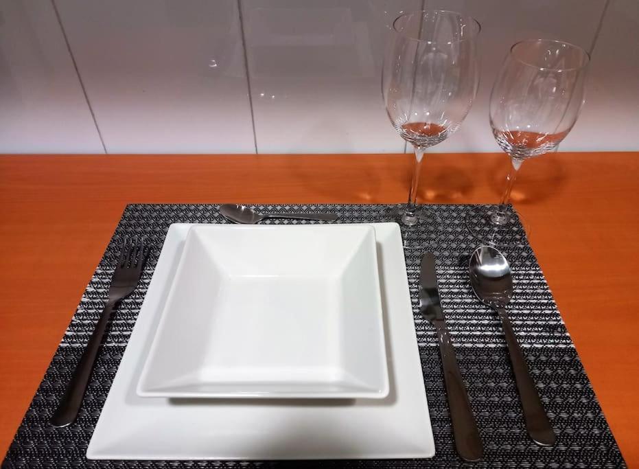 Quarto em Acomodações Particulares Parque El Retiro Piso Compartido *