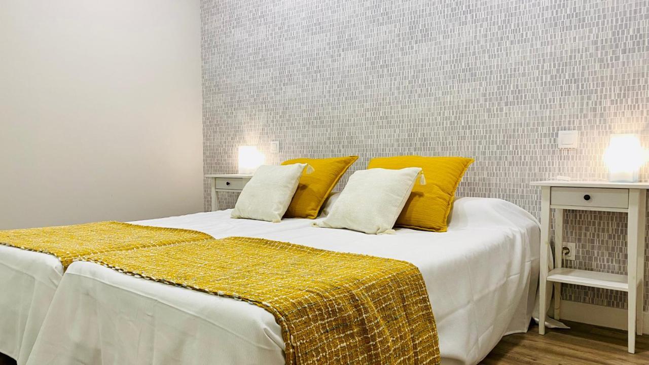 Apartment Centrally Located Duplex: Rio-palacio Real Linneo Madrid
