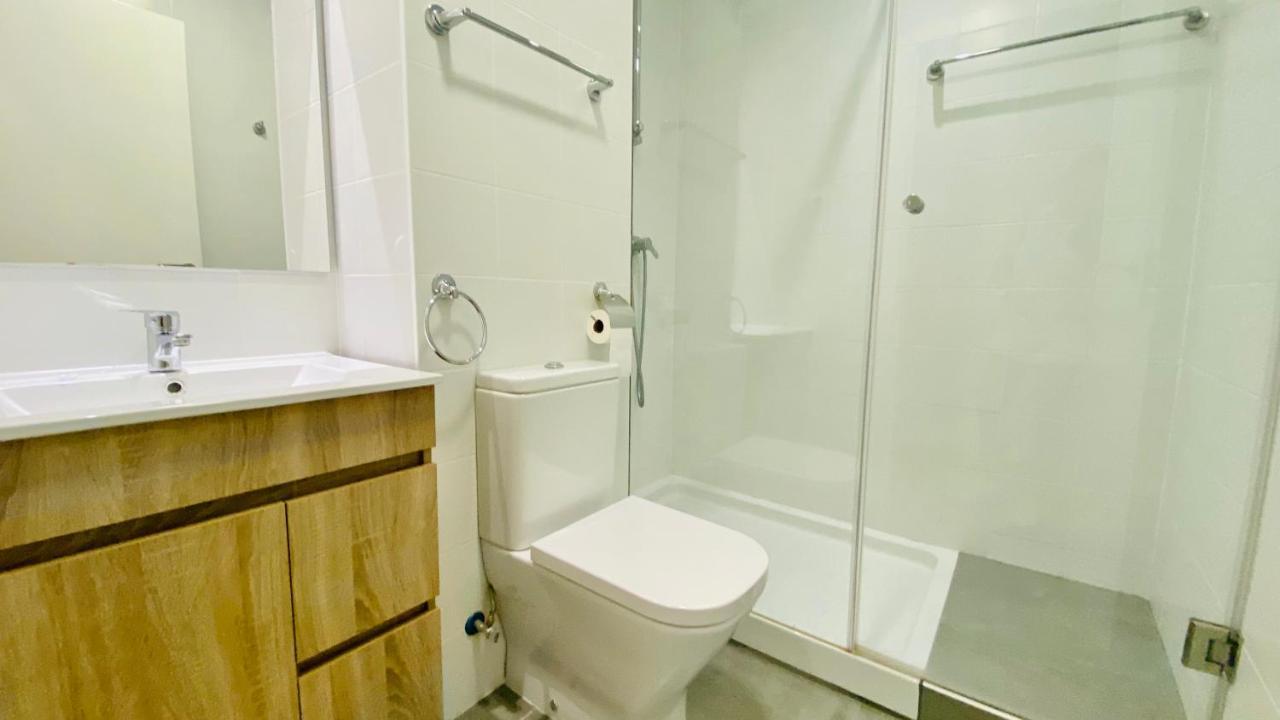 Apartment Centrally Located Duplex: Rio-palacio Real Linneo