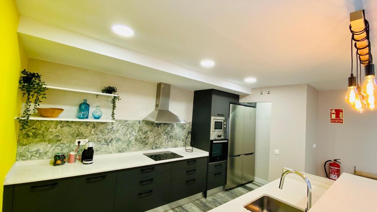 Centrally Located Duplex: Rio-palacio Real Linneo Madrid