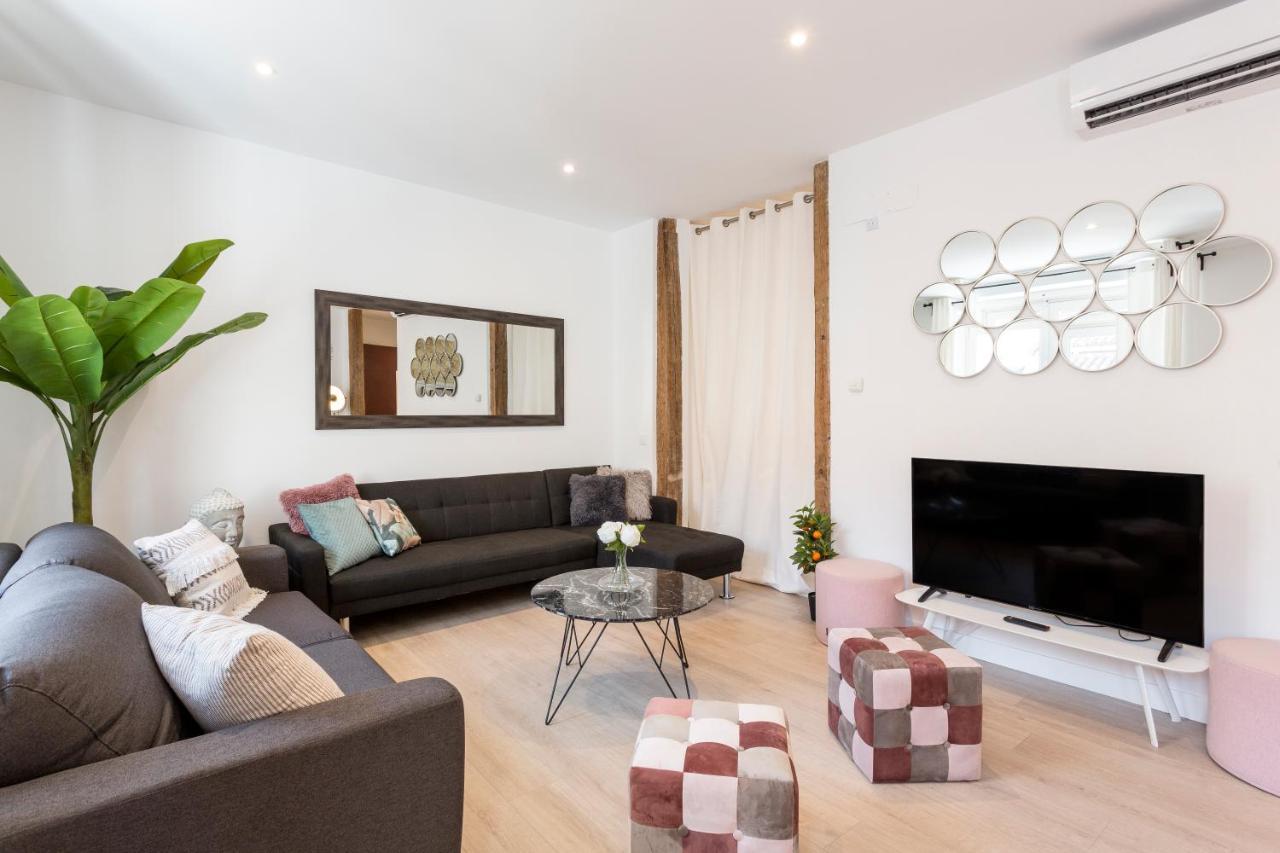 Apartment Down Town Sol. By Monaro Madrid