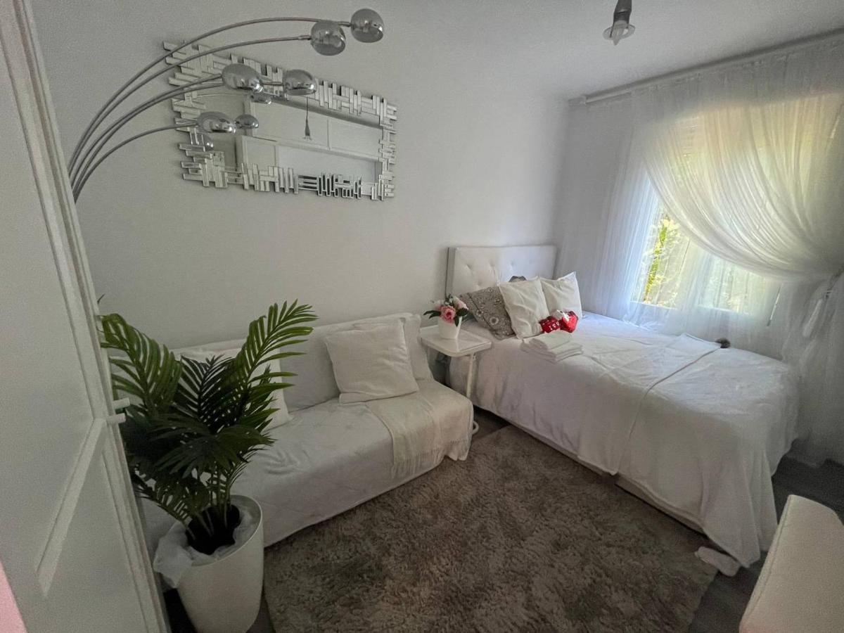 Luxury En * Madri