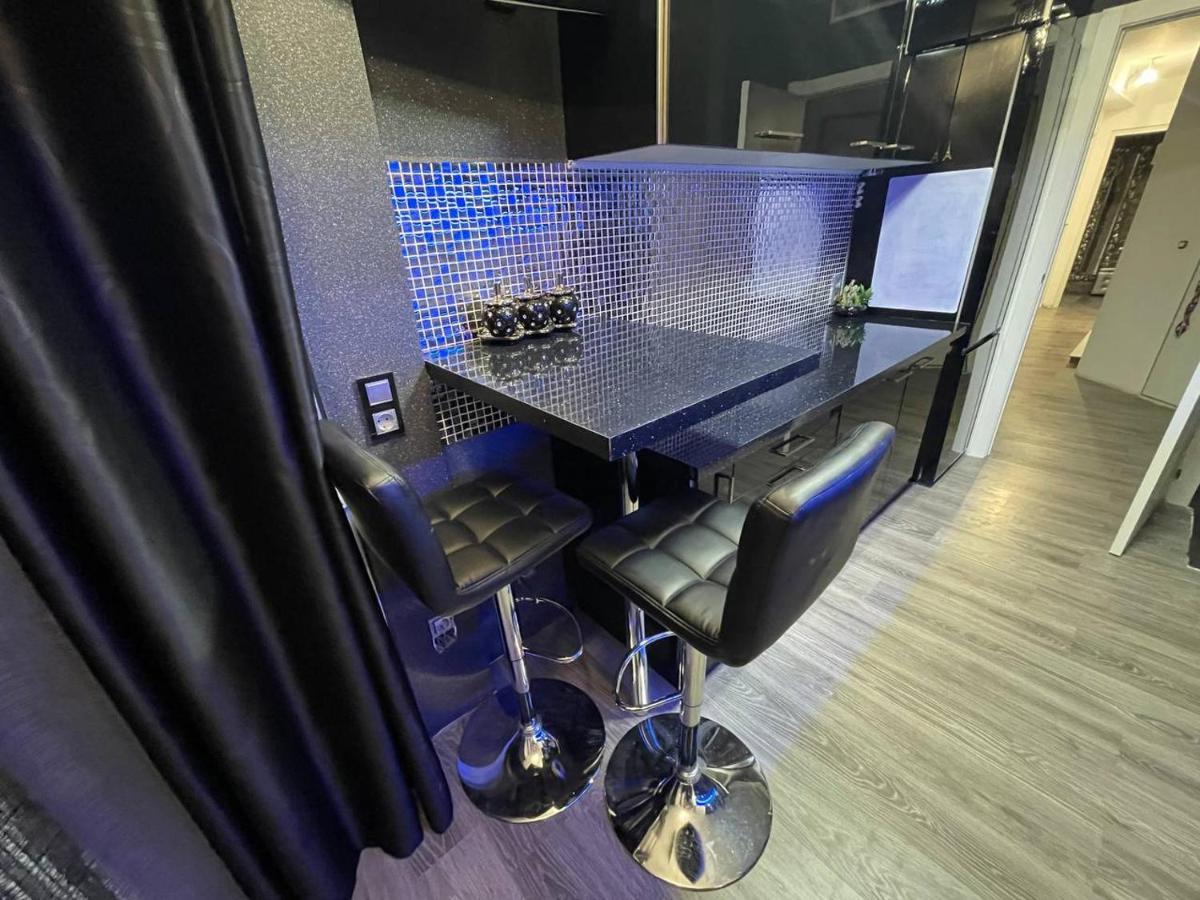 Luxury En Apartamento *