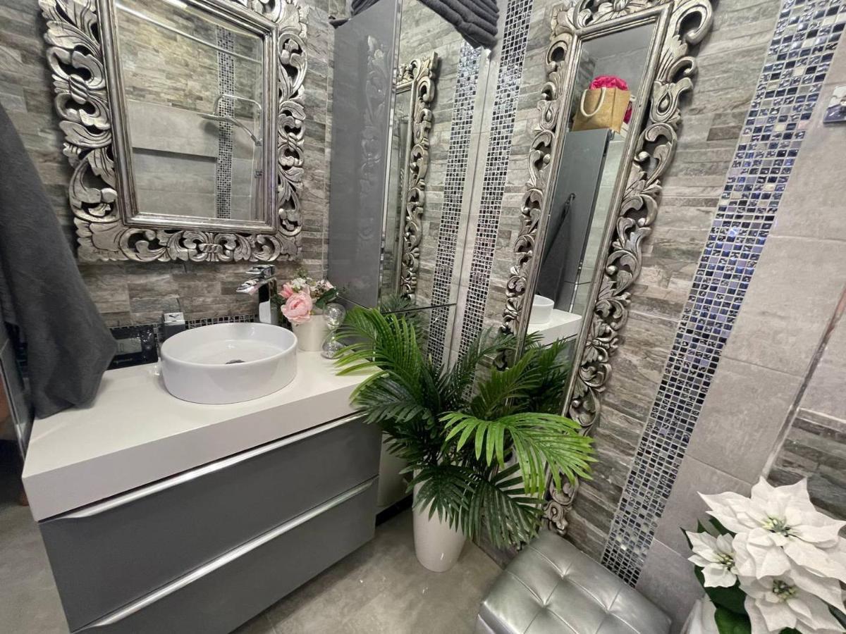 Luxury En