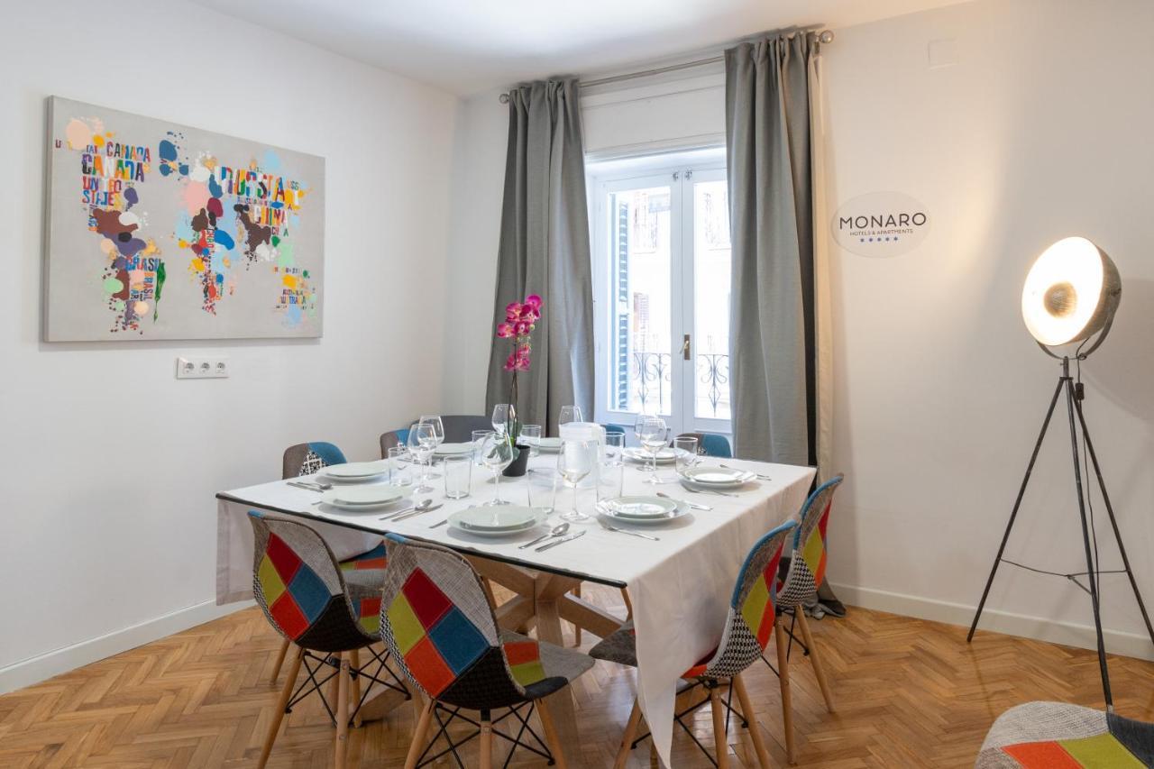 Groups Art-pop, By Monaro***** Apartment