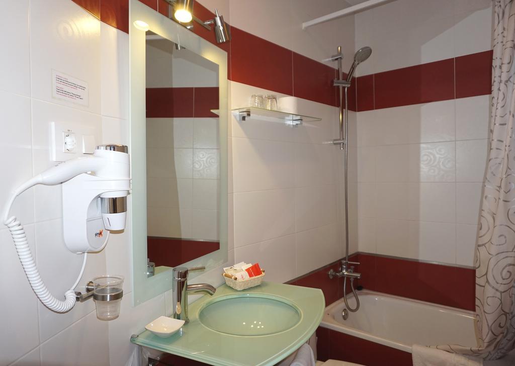 Santillan Ii Guest house Madrid