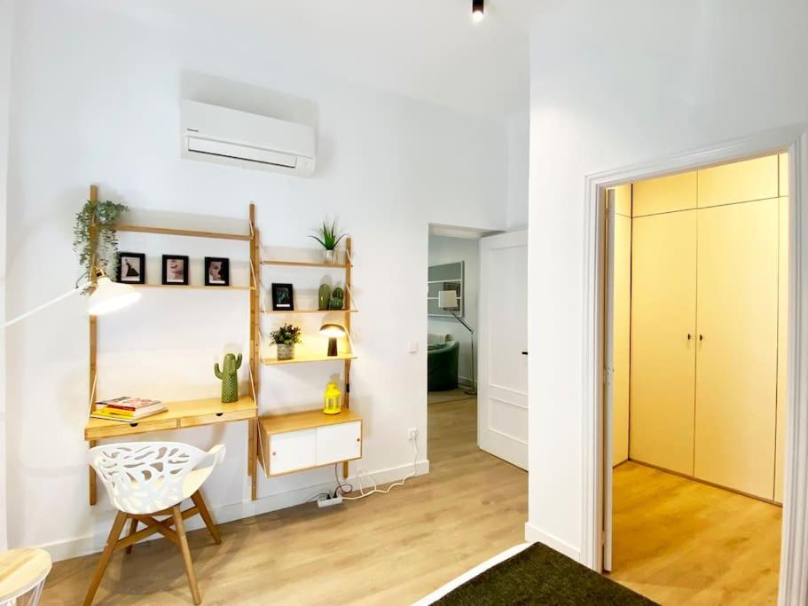 El Pisito De Tirso En El Corazon De New&cozy Madrid