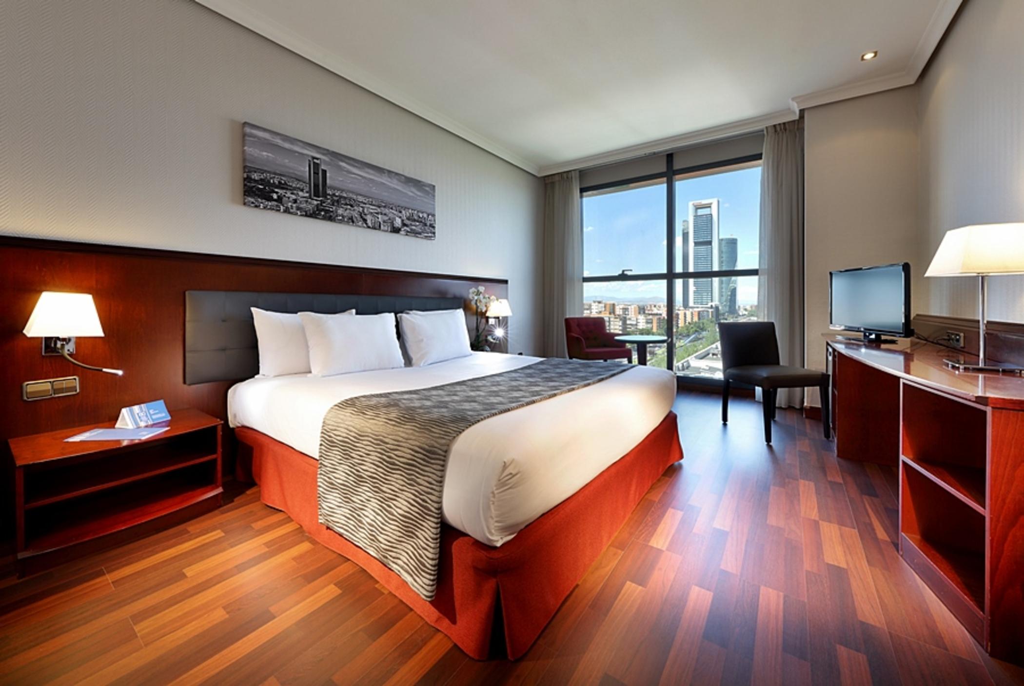 Crisol Via Castellana 4* Madrid