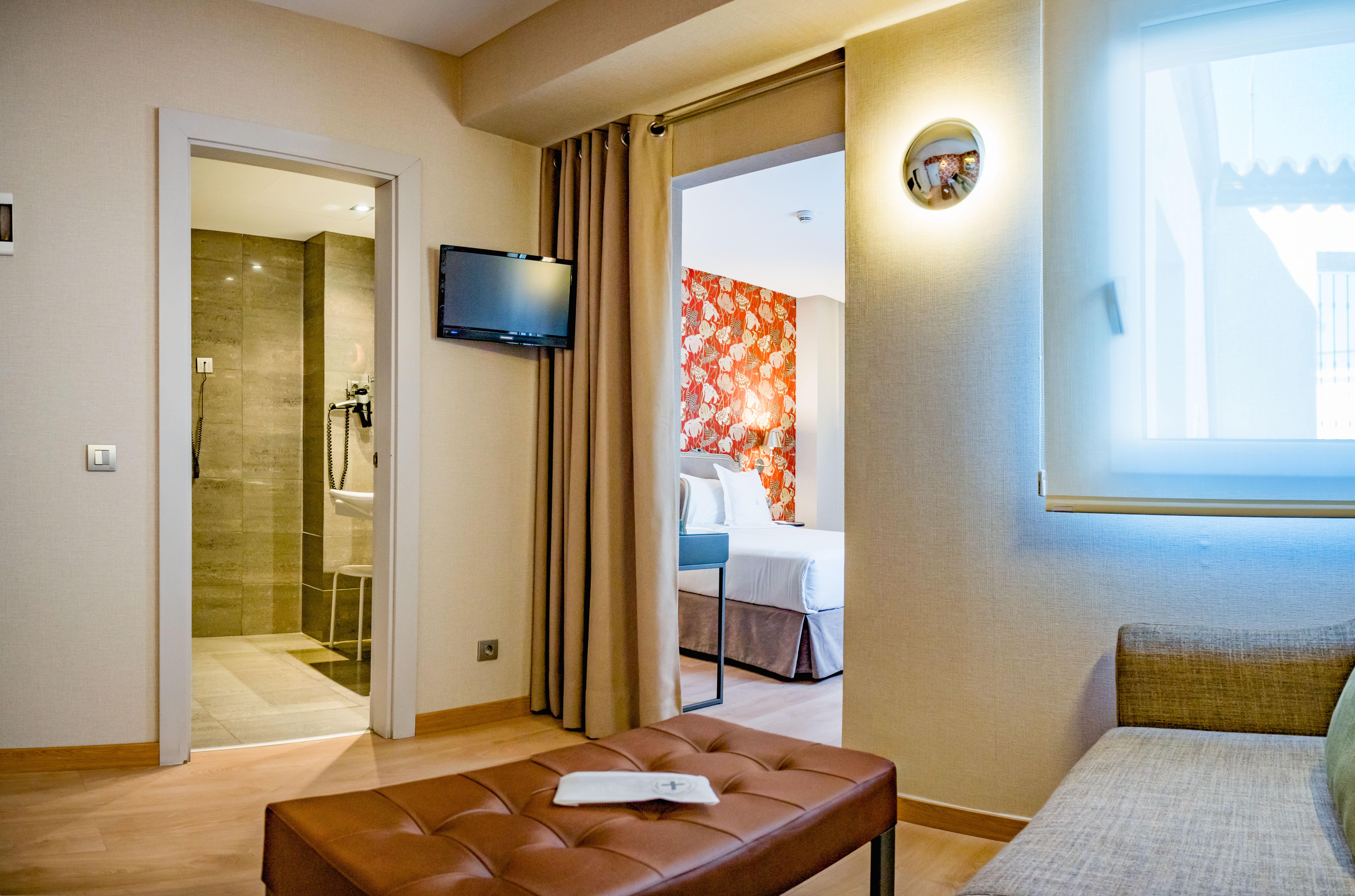 Hotel Meninas - Boutique Opera 4*