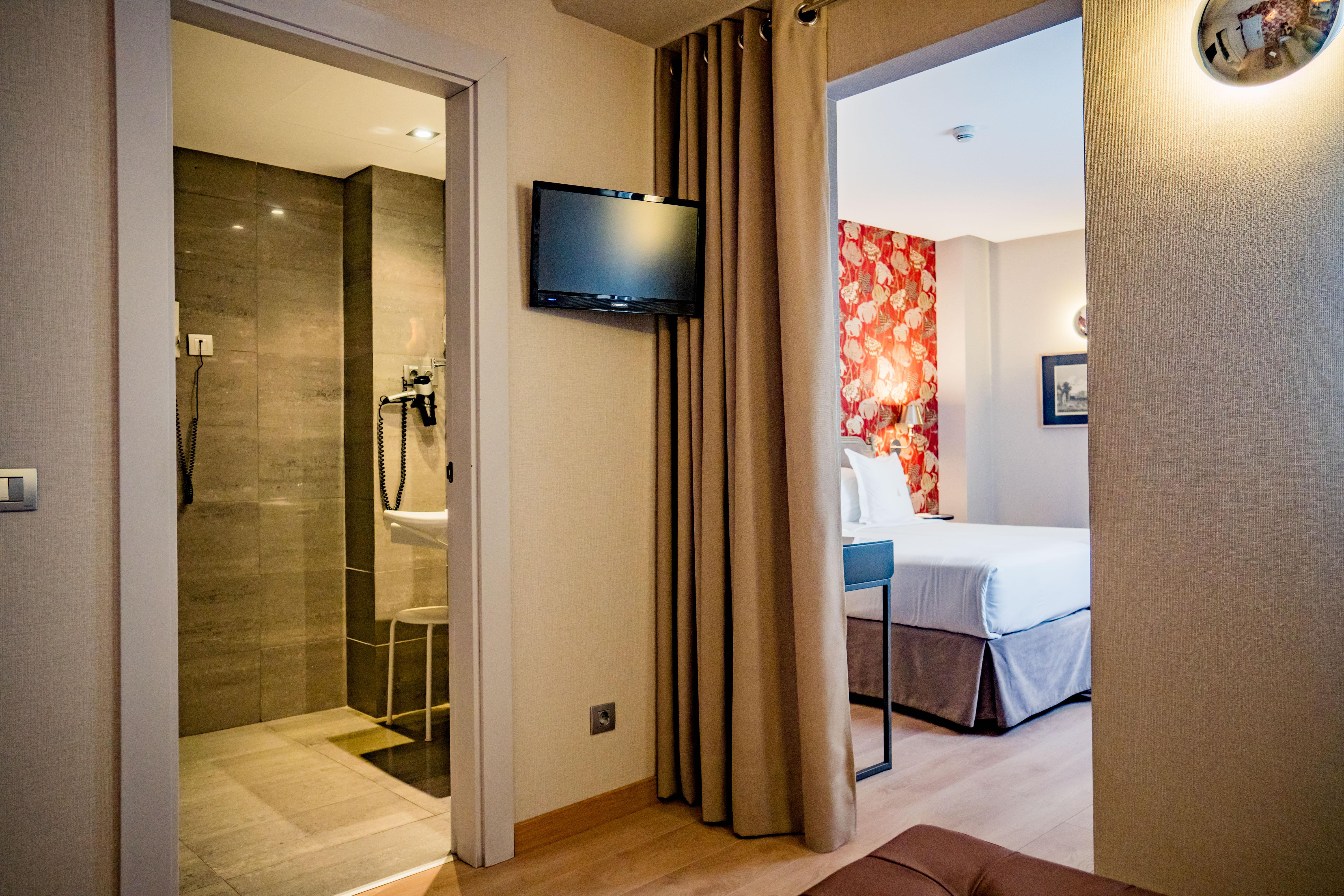 Meninas - Boutique Opera Hotel 4*