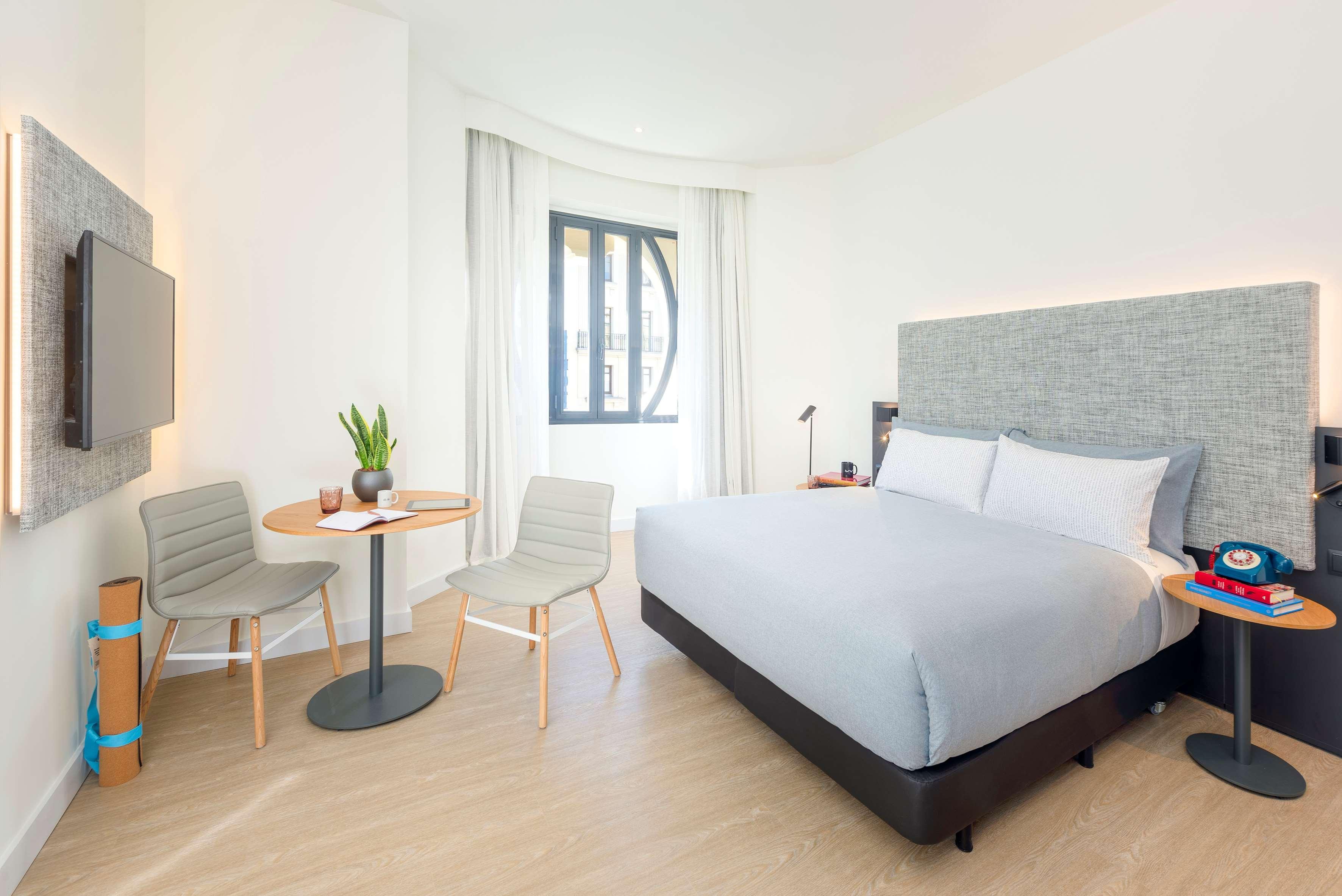 Innside By Melia Gran Via Hotel 4*