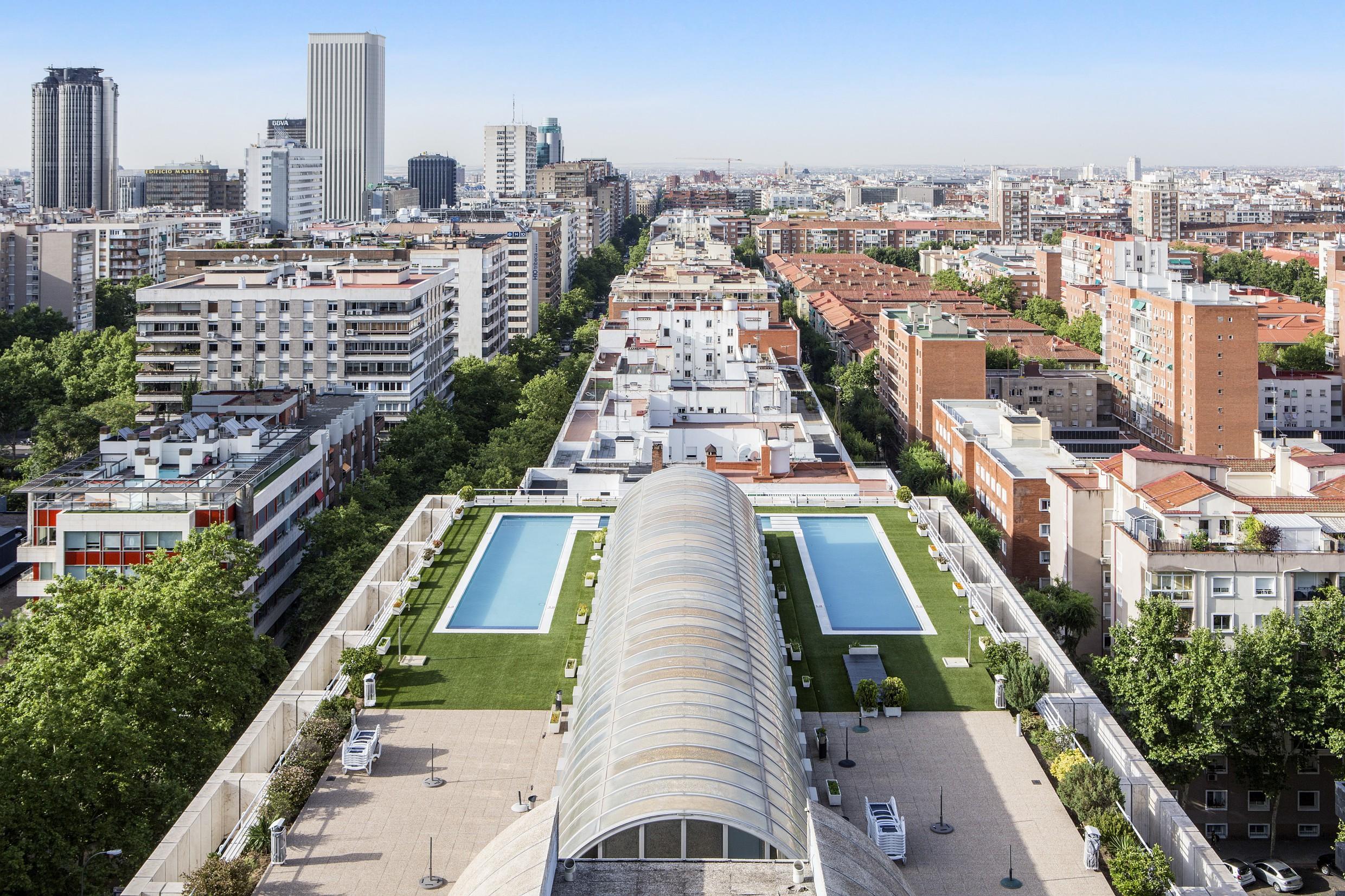Pierre & Edificio Eurobuilding 2 Lejlighed