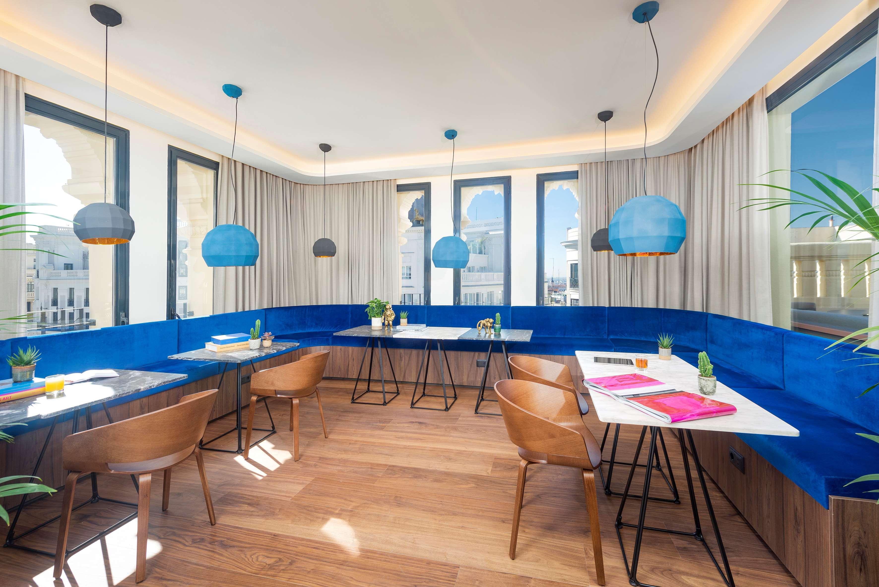 Innside By Melia Gran Via Hotel 4*