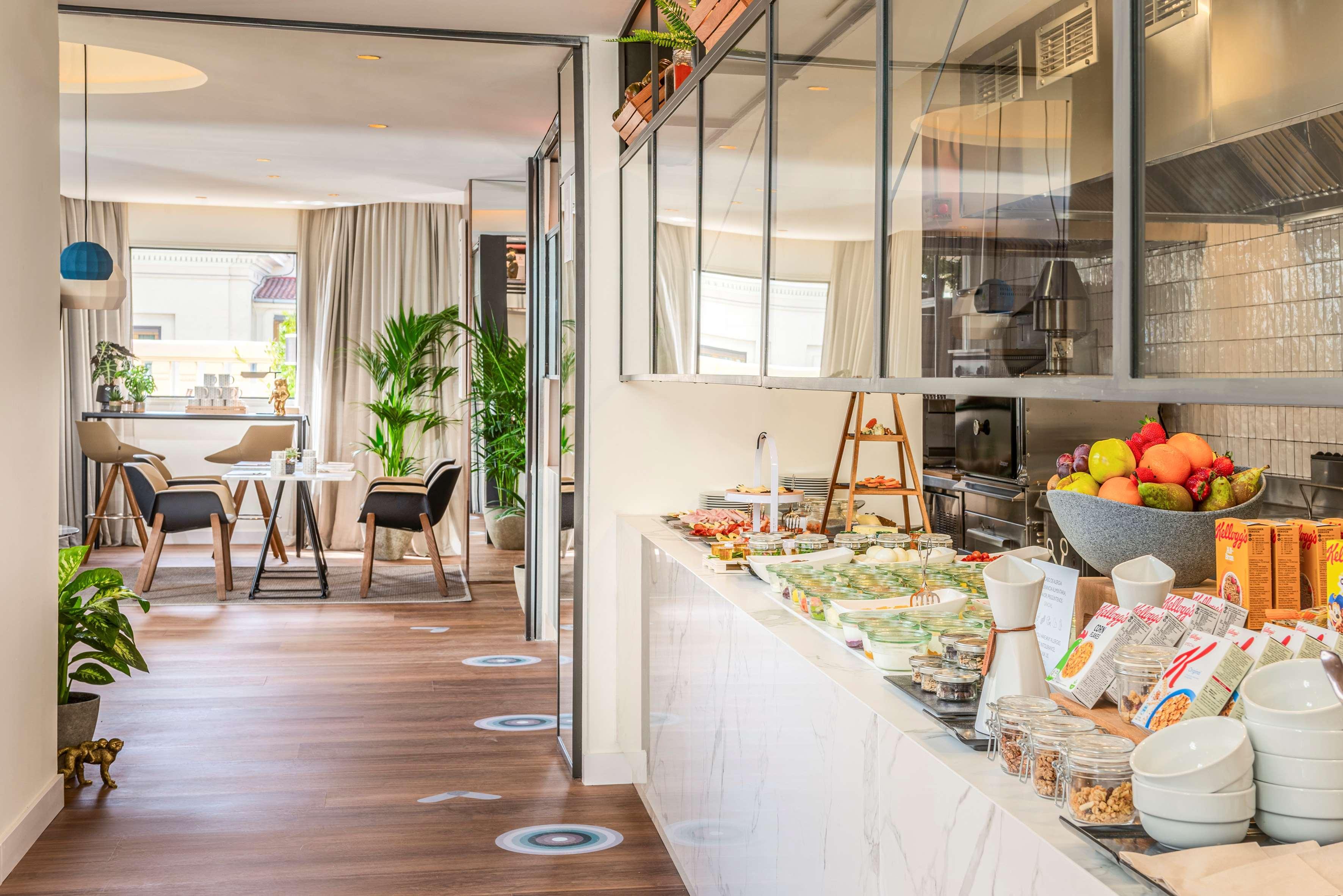 Hotel Innside By Melia Gran Via 4*