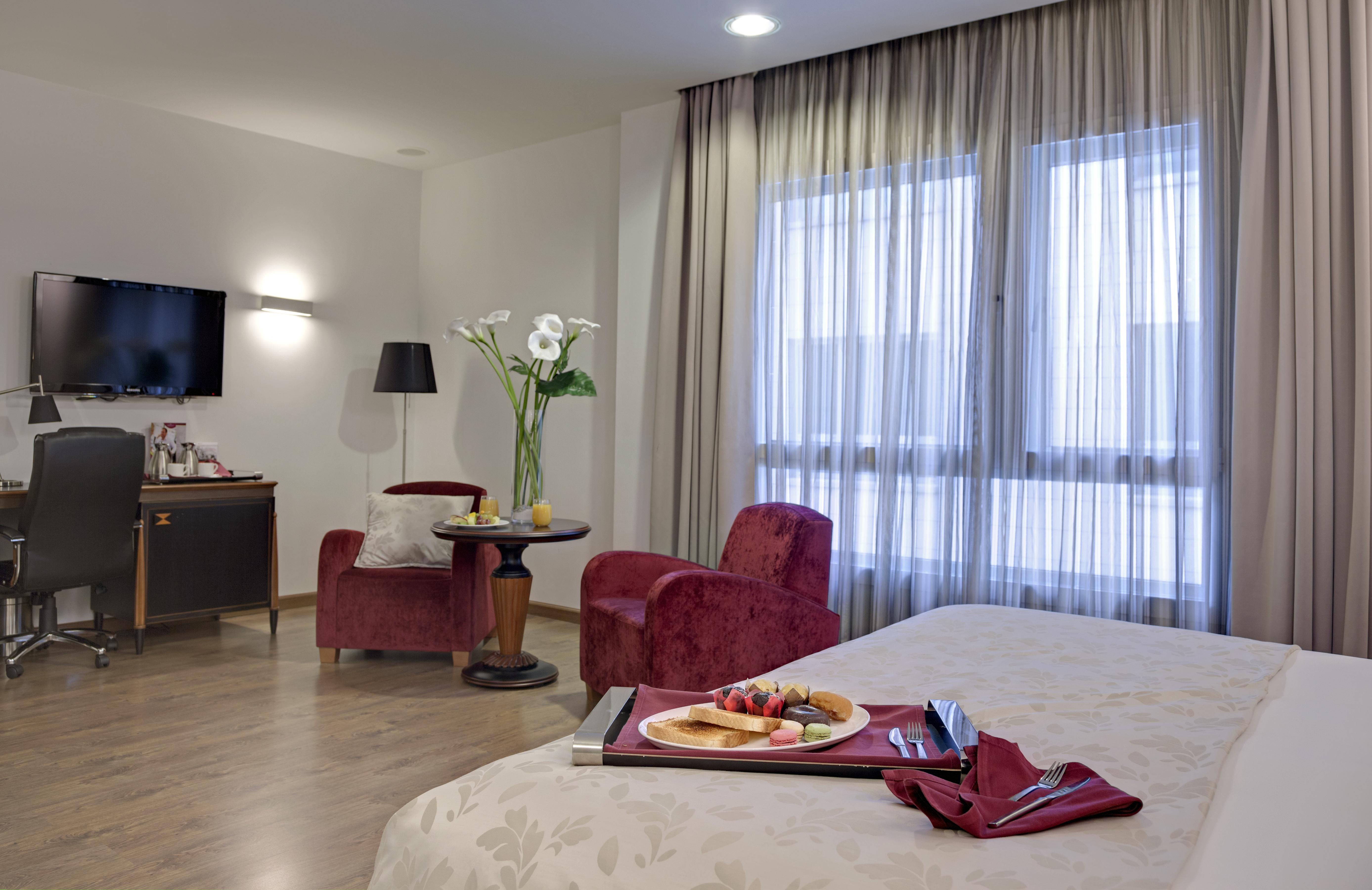 Crowne Plaza Airport 4* Madri