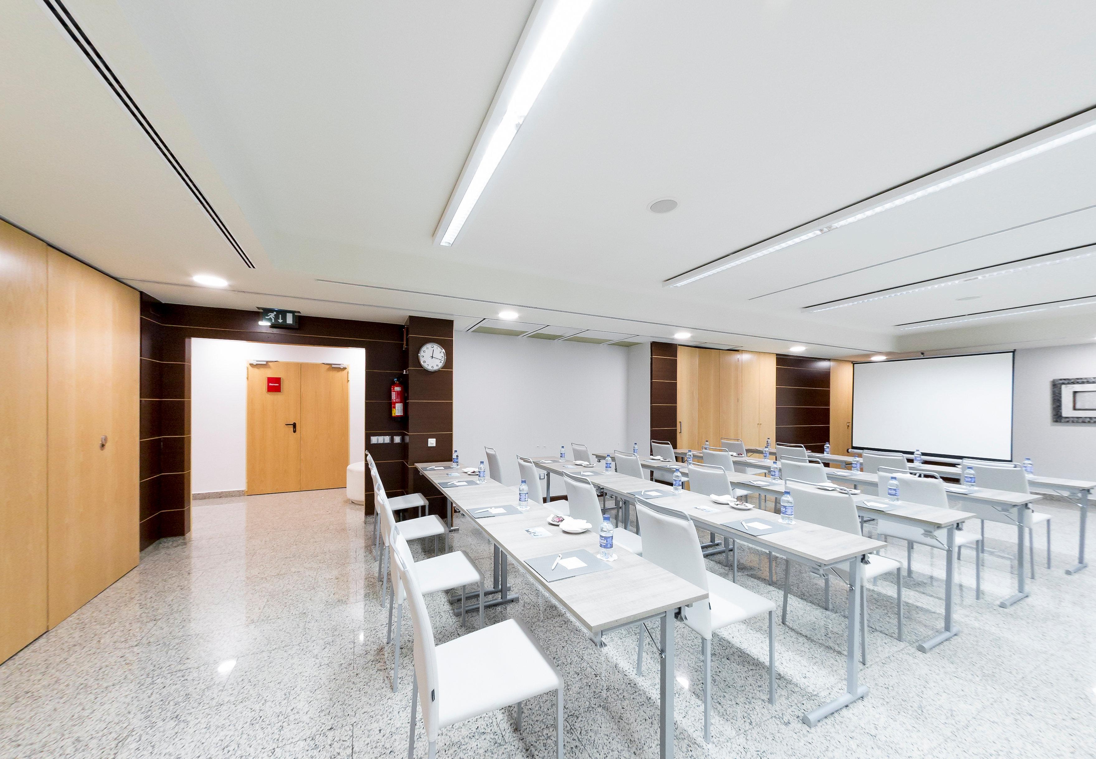 Crowne Plaza Airport 4* Madri