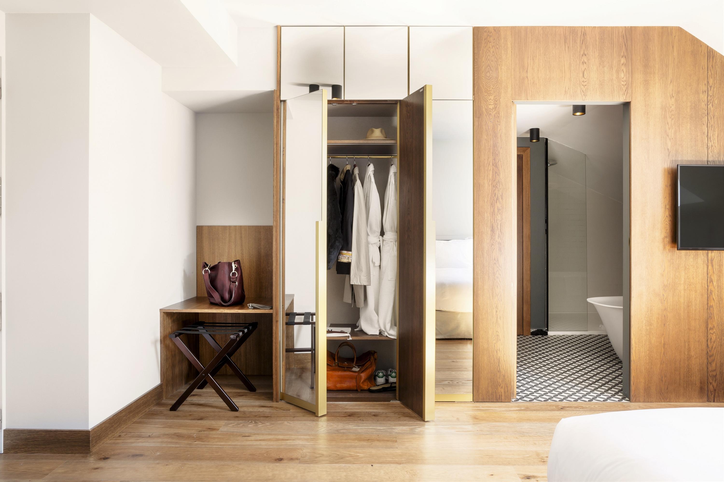 Totem Madrid, A Small Luxury Of The World 4* Madrid